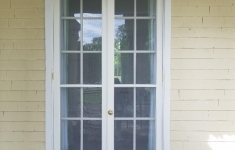PPI16 - Lake Forest Storm Door